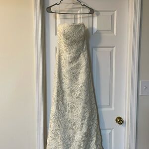 2016 Monique Lhuillier Wedding Dress
